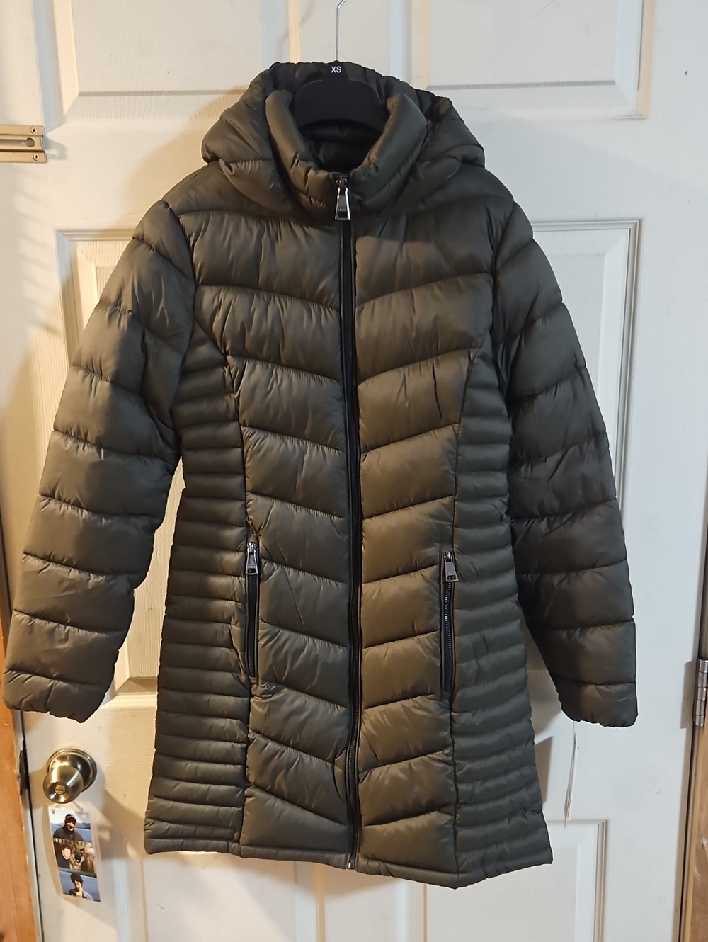 DKNY WOMENS LONG PUFFER COAT: MACY'S: GREEN: NEW WITH TAGS: SIZE XS